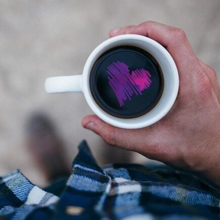 taza de café con un corazón